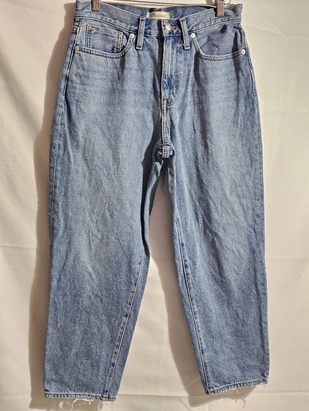 Madewell Petite Baggy Tapered Jeans in Whitwell Wash Size 27 Petite - Picture 5 of 12